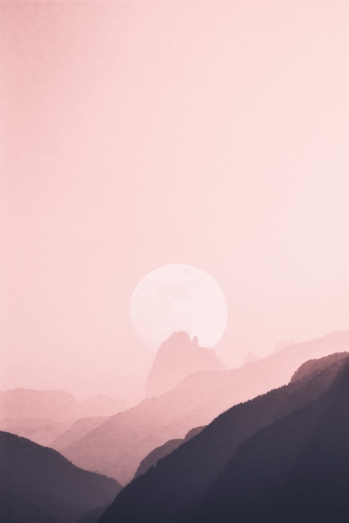 ToF Fotobehang bergen met roze lucht