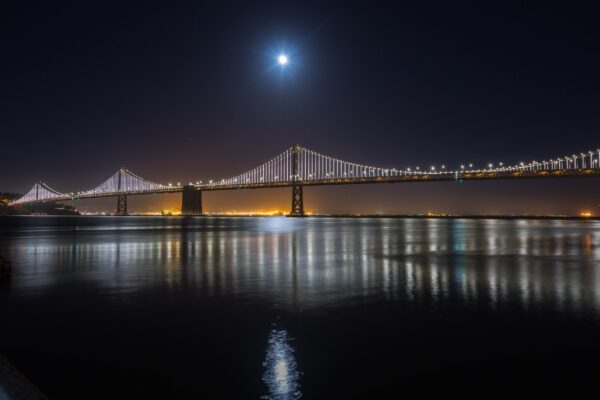 ToF Fotobehang Golden Gate brug mistig water