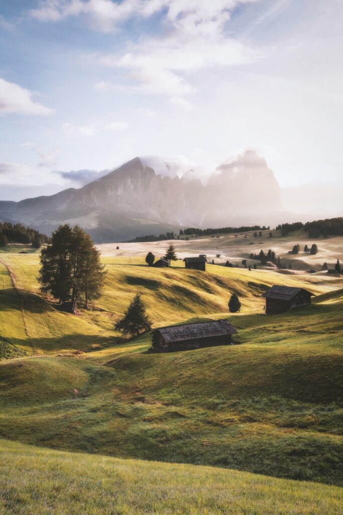 ToF Fotobehang landschap Italië met bergen