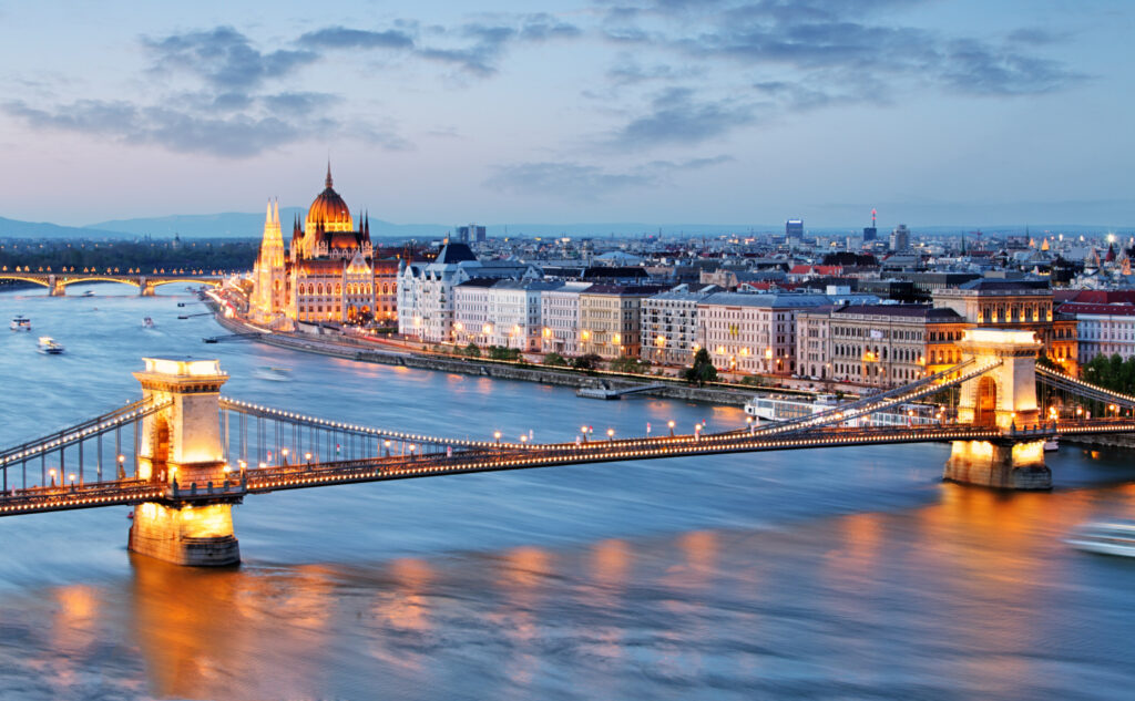 ToF Fotobehang stad Boedapest kettingbrug