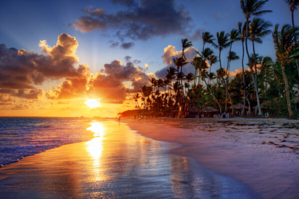 ToF Fotobehang tropisch strand met zonsondergang