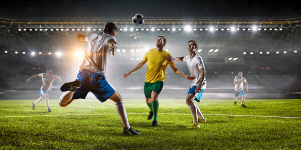 ToF Fotobehang voetbal spelers in duel om bal
