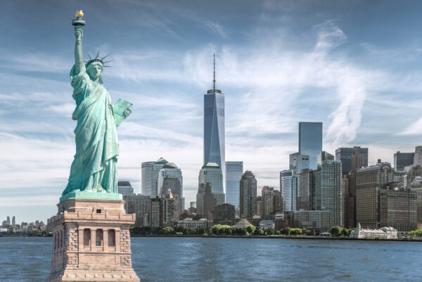 ToF Fotobehang skyline New York met vrijheidsbeeld